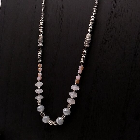 Long Beaded Necklace Pastel Colored Beads Silver-tone Delicate Beaded Chain - Picture 2 of 14